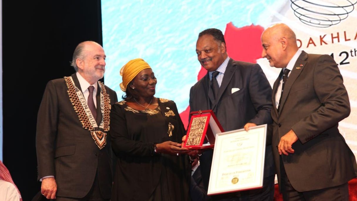 Aminata Tall, présidente du Conseil Economique, social et environemental du Sénégal. Hommage au combat de la femme africaine.
