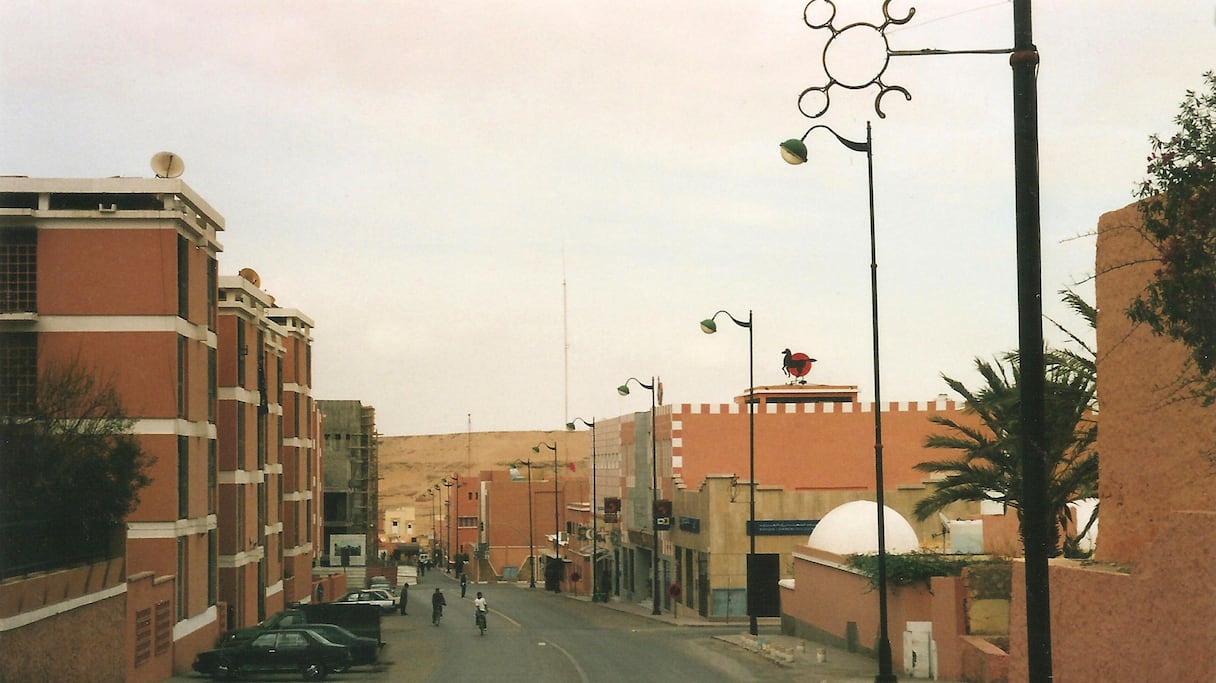 Dans le centre de Laâyoune.
