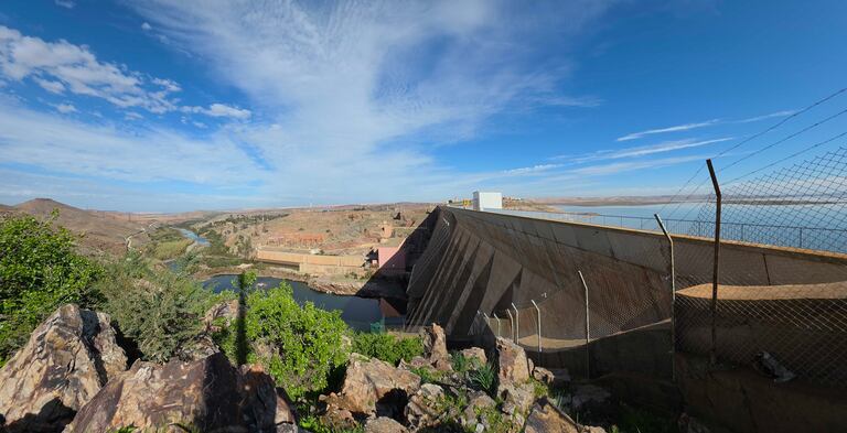 مشاهد من سد المسيرة ثاني أكبر سد في المغرب بعد ارتفاع نسبة ملئه إلى 8,5% (13 يناير2026)