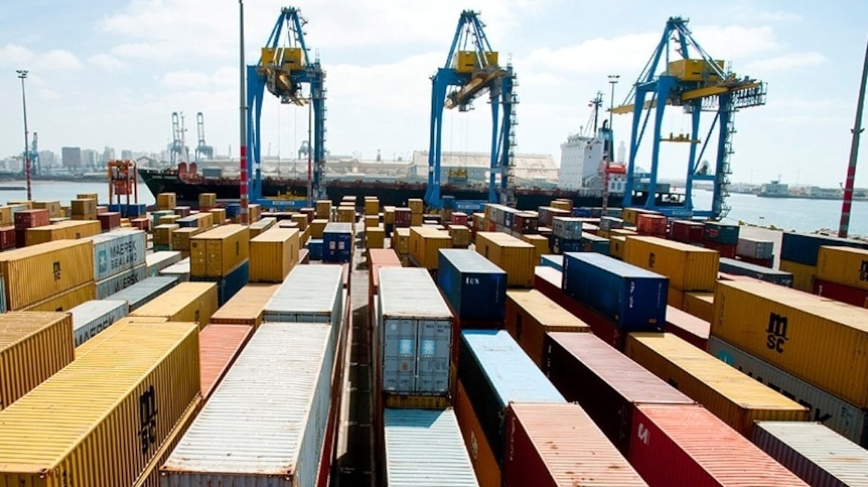 Conteneurs, port de Casablanca. 
