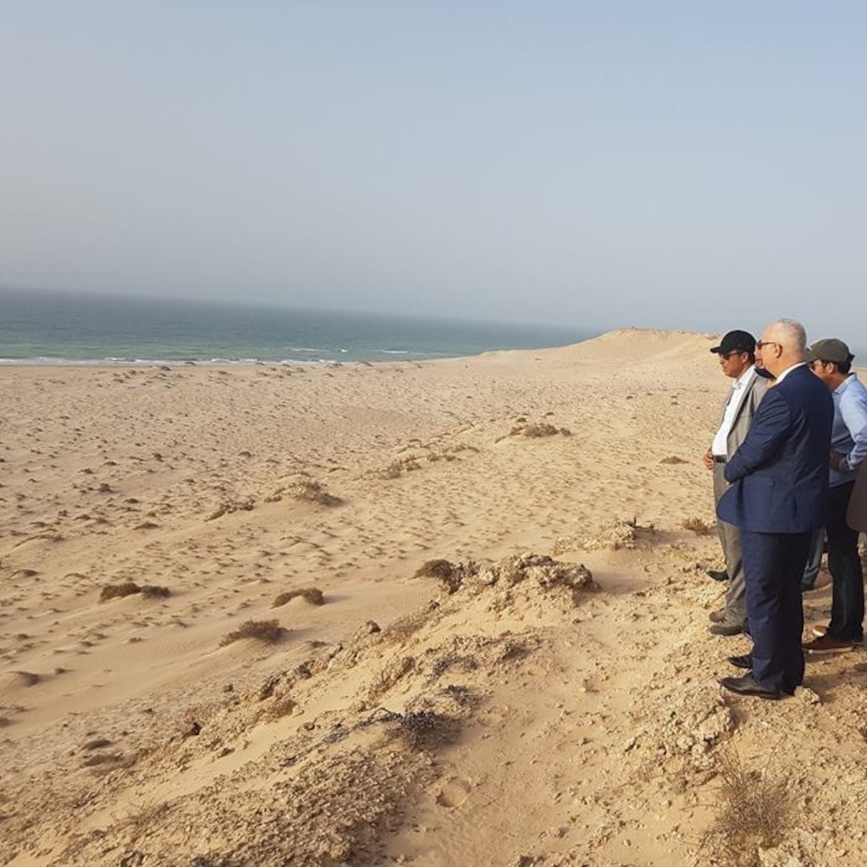 Lors d'une visite officielle du site du futur port de Dakhla Atlantique
