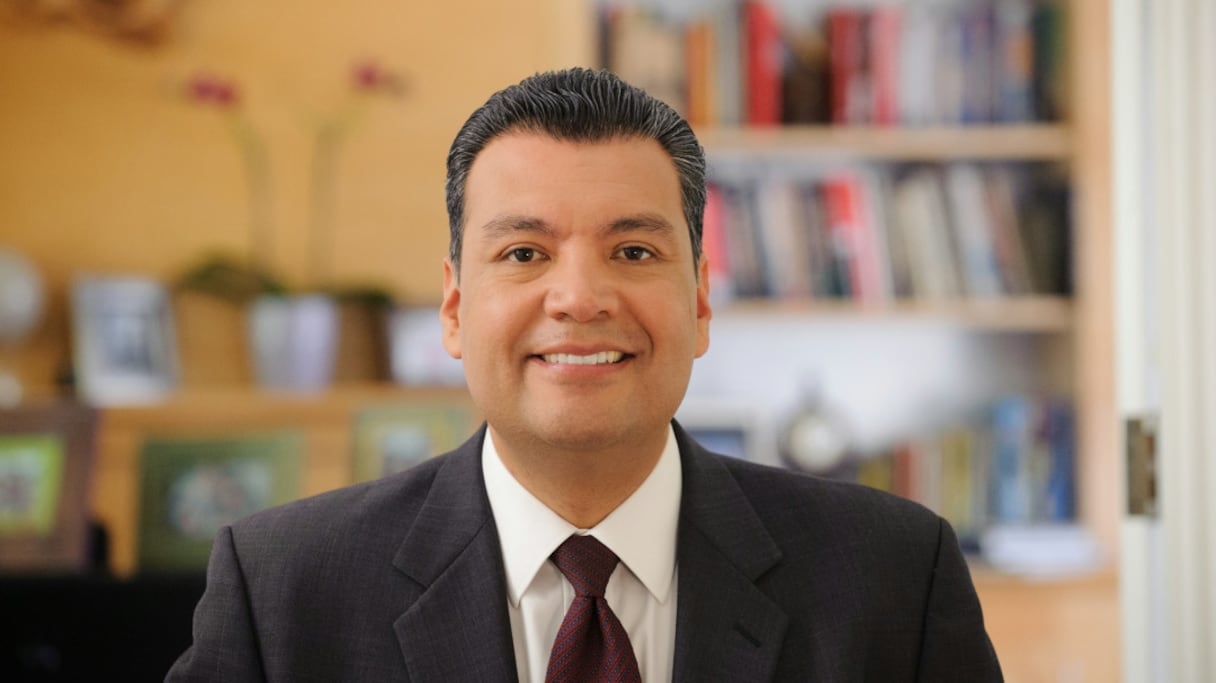 Alex Padilla, Secrétaire d'Etat de la Californie
