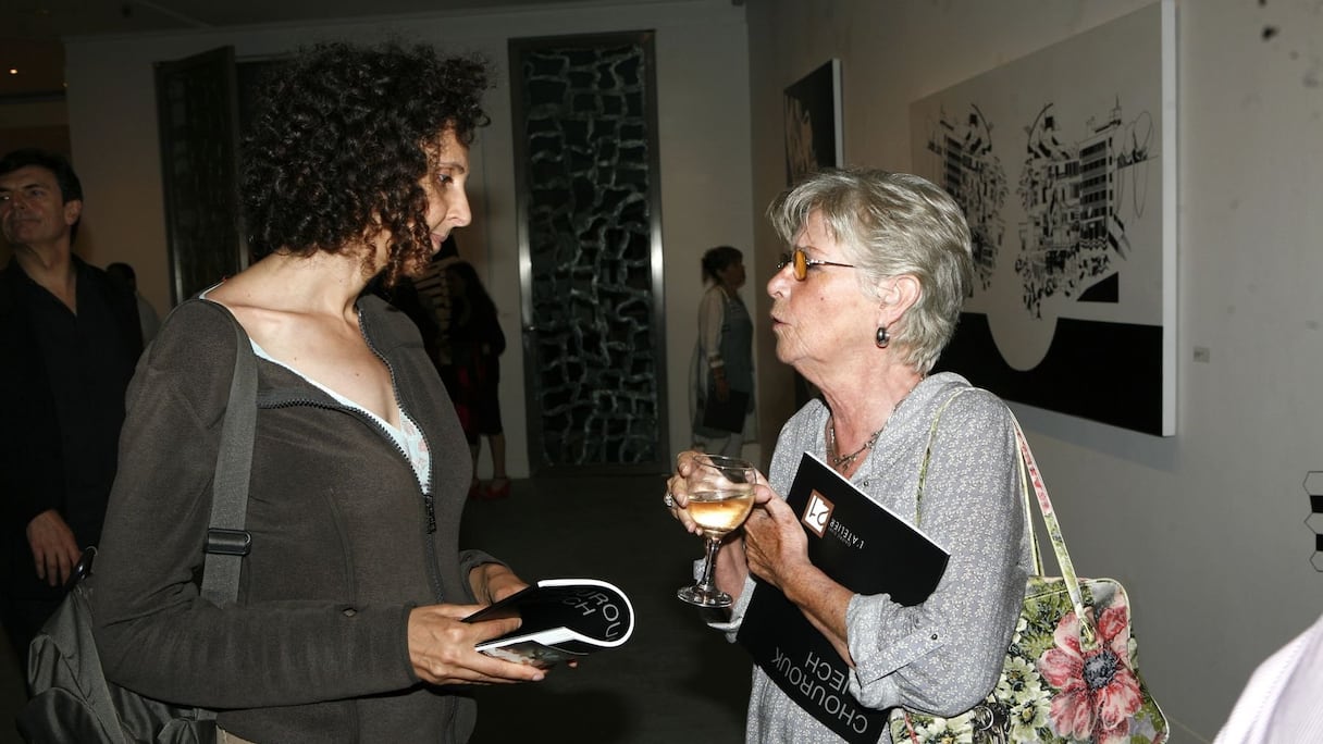 Une grande dame. Une grande esthète, amoureuse des arts, qui aimait à écumer les galeries de Casablanca et à échanger avec les artistes. Elle manquera. Elle manque déjà.
