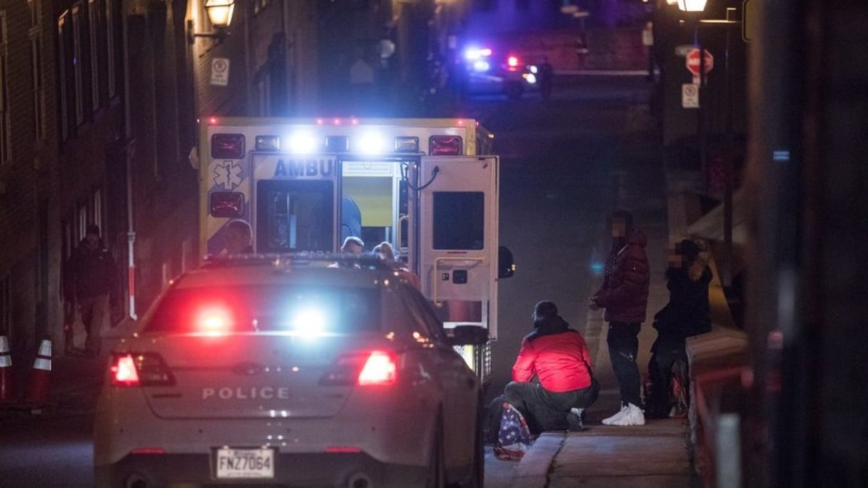 Un suspect a été arrêté, selon la police de Québec, dans la nuit de samedi à dimanche 1er novembre 2020. 
