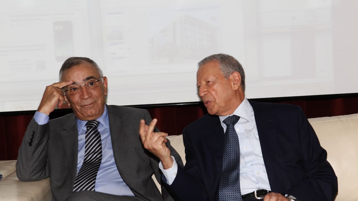 Discussion à bâtons rompus entre Omar Azziman et Rachid Belmokhtar, très impliqués, et concernés par l'enjeu que représente l'usage des nouvelles technologies dans le système éducatif.  
