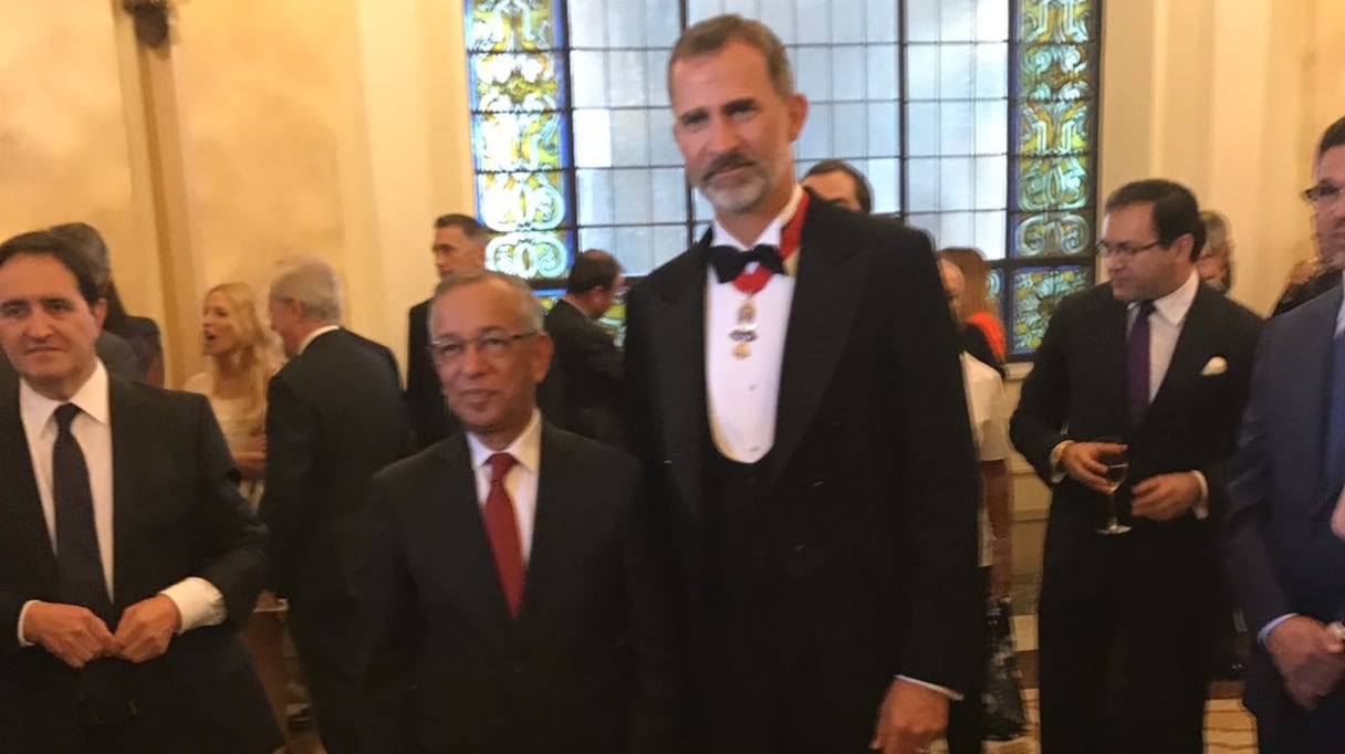 Mustapha Farès, président de la Cour de cassation, avec le roi Filipe VI d'Espagne lors de l'ouverture de l'année judiciaire espagnole.
