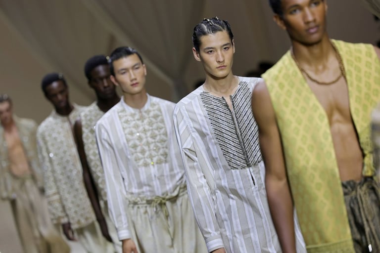 Collection masculine Giorgio Armani, printemps-été 2026, présentée lors de la Fashion Week de Milan en juin 2025.