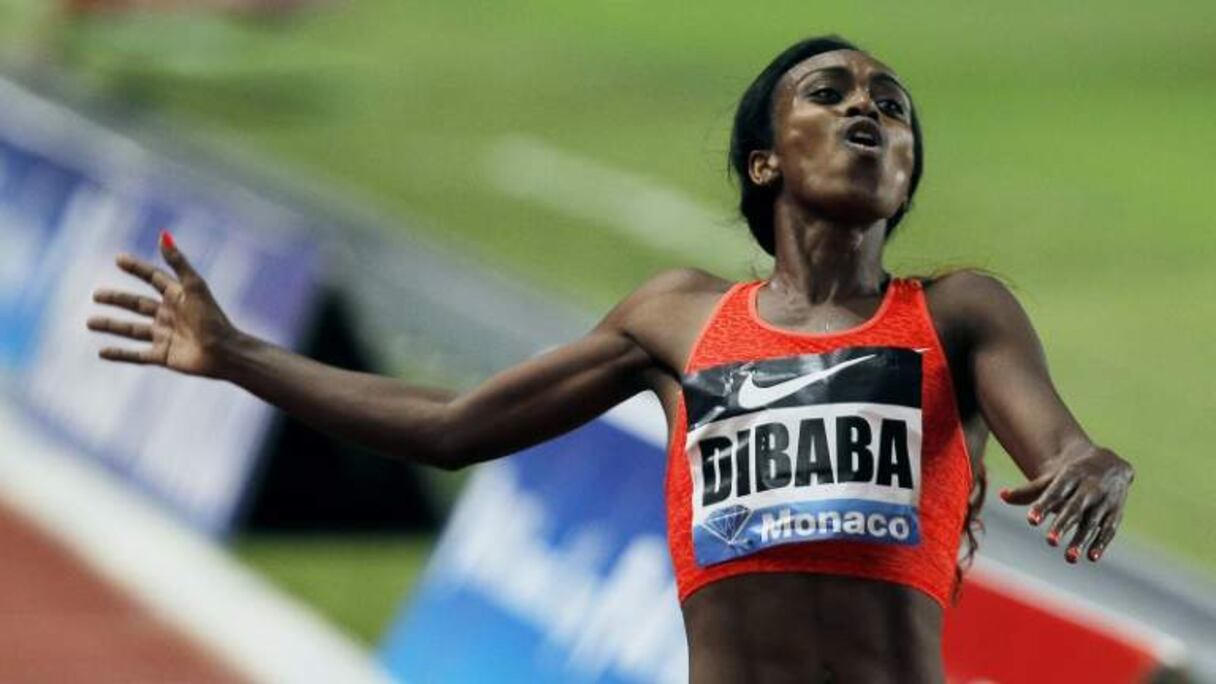 L'Ethiopienne Genzebe Dibaba à l'arrivée du 1500 m de la réunion de la Ligue de diamant de Monaco, le 17 juillet 2015.
