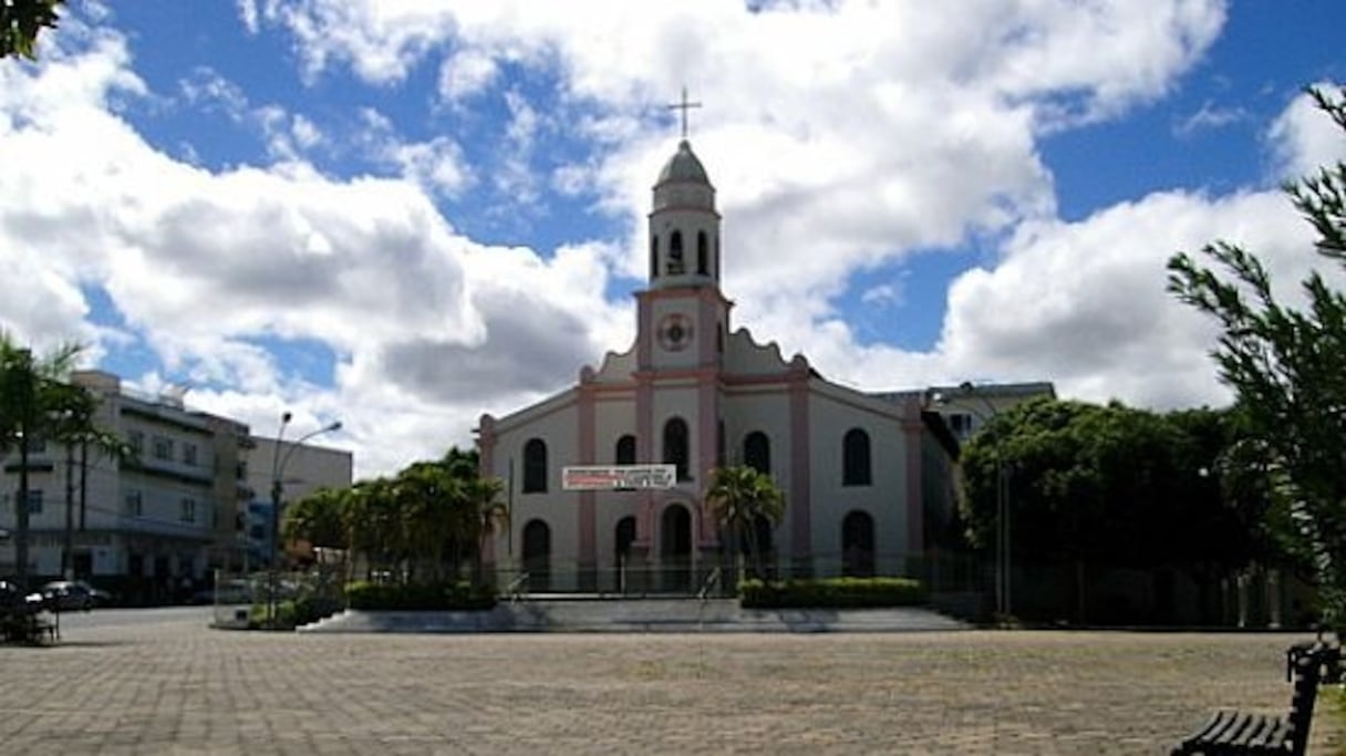 L'église San Antonio dans la ville de Guanambi, au Brésil. 
