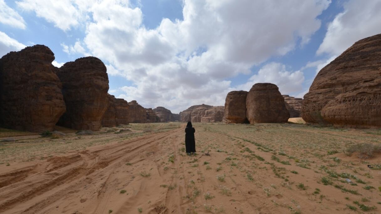 Al-Ula est présentée comme un musée à ciel ouvert de ruines et vestiges archéologiques pré-islamiques.
