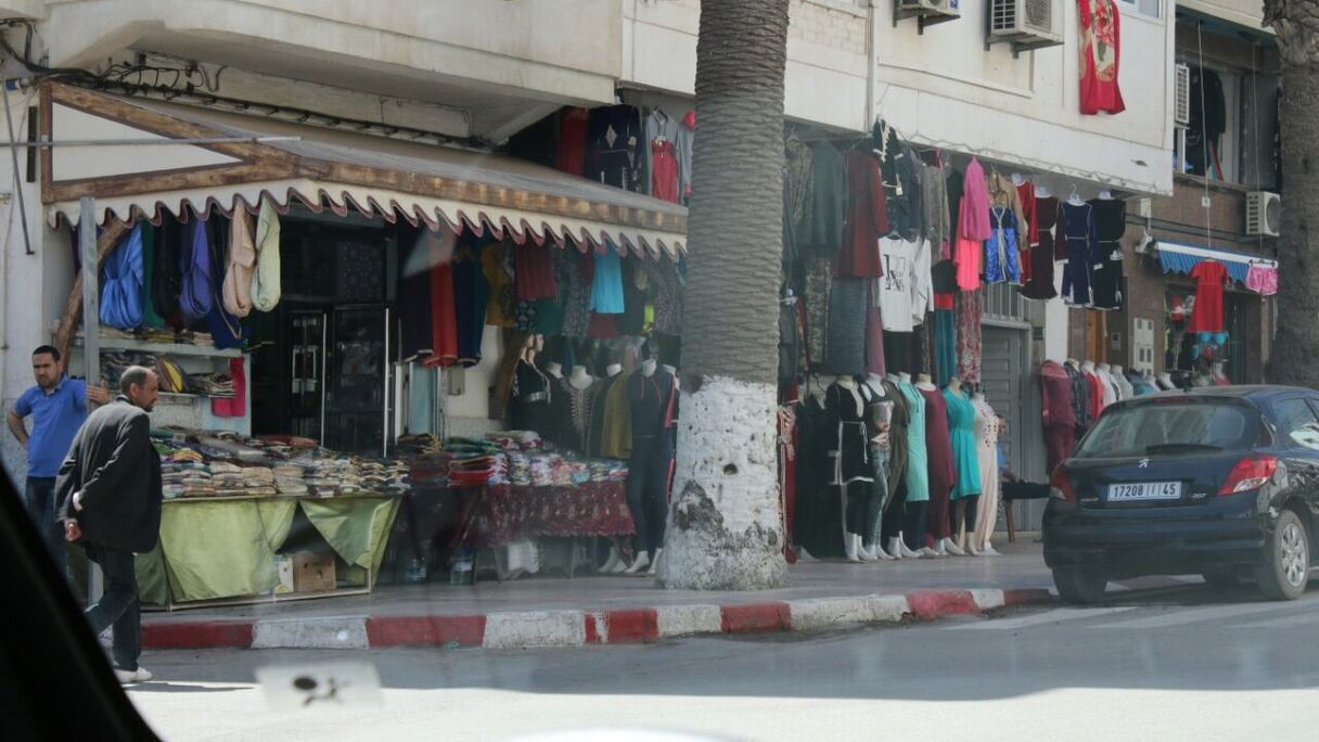 Les commerces ayant pignon sur rue ont travaillé normalement jeudi 18 mai au matin.
