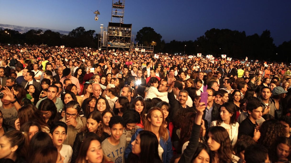 "Tu es là Rabat"? "Et Casa"? Mais oui, Maestro, tout le monde était là, lundi soir, pour le concert qui a sans doute drainé le plus de monde à Mawazine, cette année!
