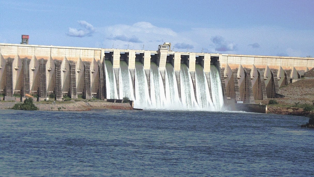 Bien en amont du barrage de Manantali, en sera érigé un autre beaucoup plus puissant.
