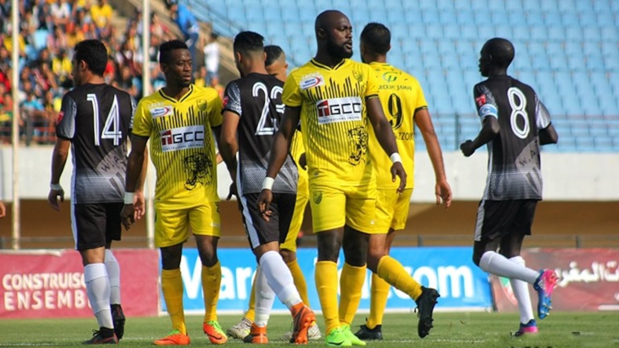 Un ancien derby de Fès entre le WAF et le MAS.
