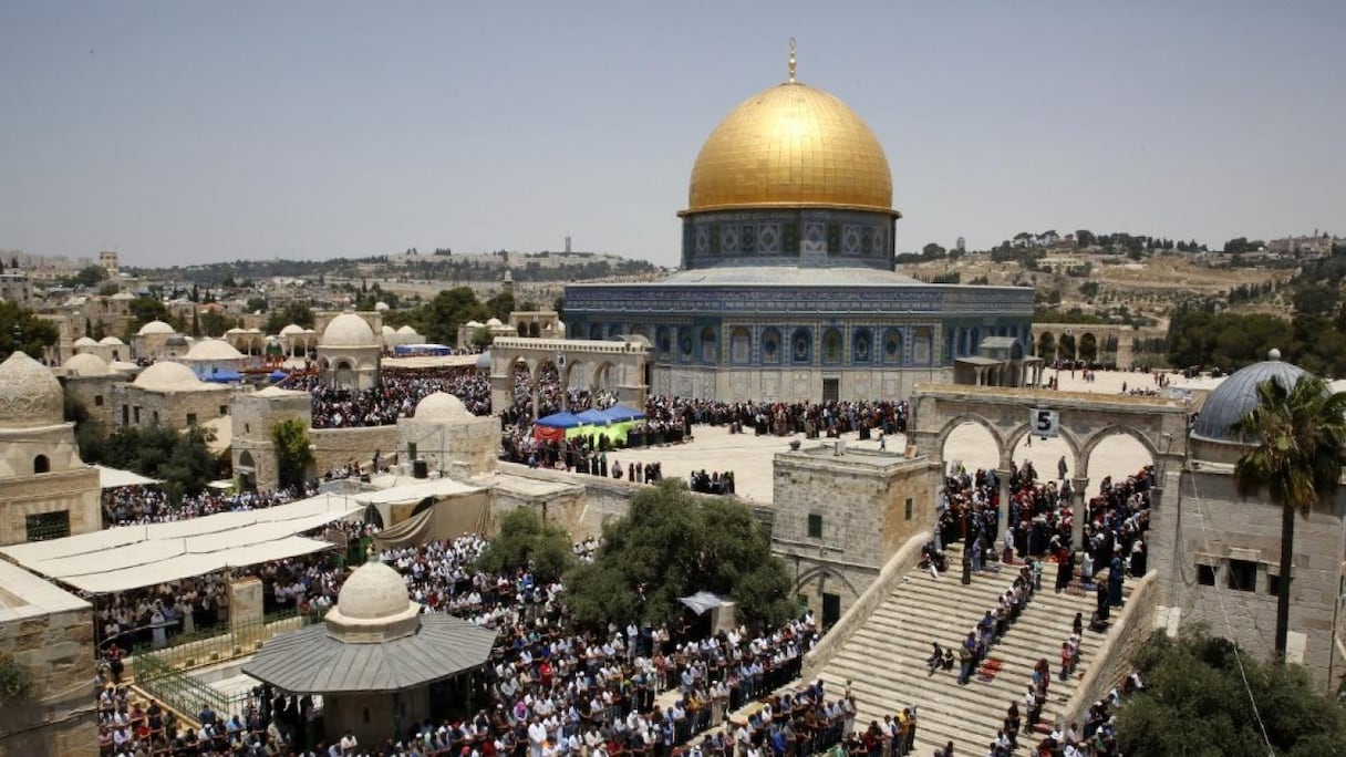 L’esplanade des Mosquées, lieu saint de l'islam, inclut la mosquée Al-Aqsa, plus grand édifice religieux musulman de la vieille ville de Jérusalem.
