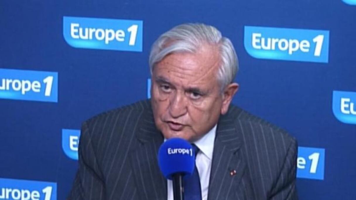 Jean-Piere Raffarin, ancien premier ministre sous Chirac, plaide pour un rétablissement des relations franco-marocaines. 
