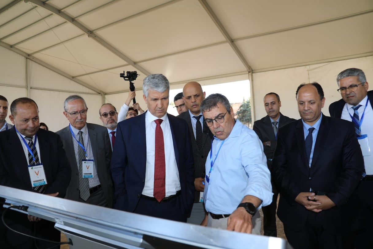 Mohammed Sadiki, ministre de l'Agriculture, de la pêche maritime, du développement rural et des eaux et forêts, lors de la visite du site de la 15e édition du SIAM.