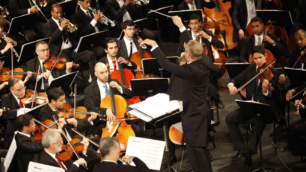 Bruno Membrey, chef d’orchestre de l'Orchestre philharmonique, a mené d'une main de maître le concert "Musiques de films" devant un public ravi.
