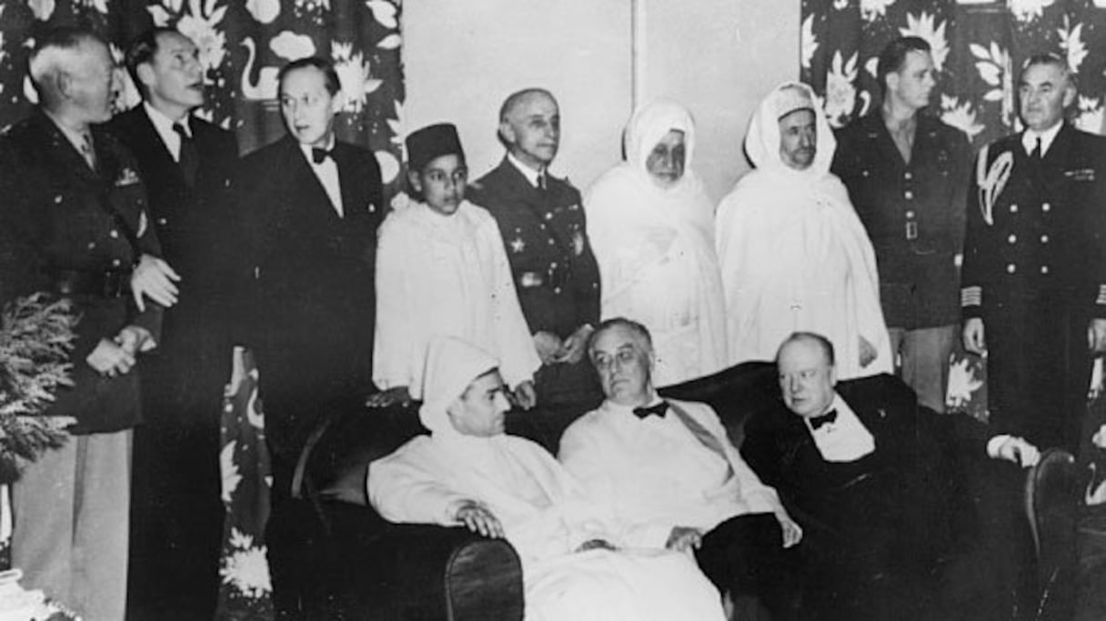 Le 14 janvier 1943, Casablanca abrite la "Conférence d'Anfa" à laquelle ont pris part le président des Etats-Unis, Roosevelt, le premier ministre britannique, Winston Churchill, et les généraux Français De Gaulle et Giraud.
