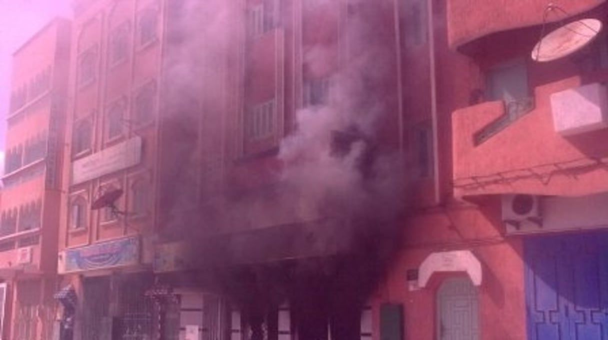 Quand les activistes profitent de la communion algéro-marocaine autour d'un sacre continental pour se livrer à des scènes de violence barbares. 
