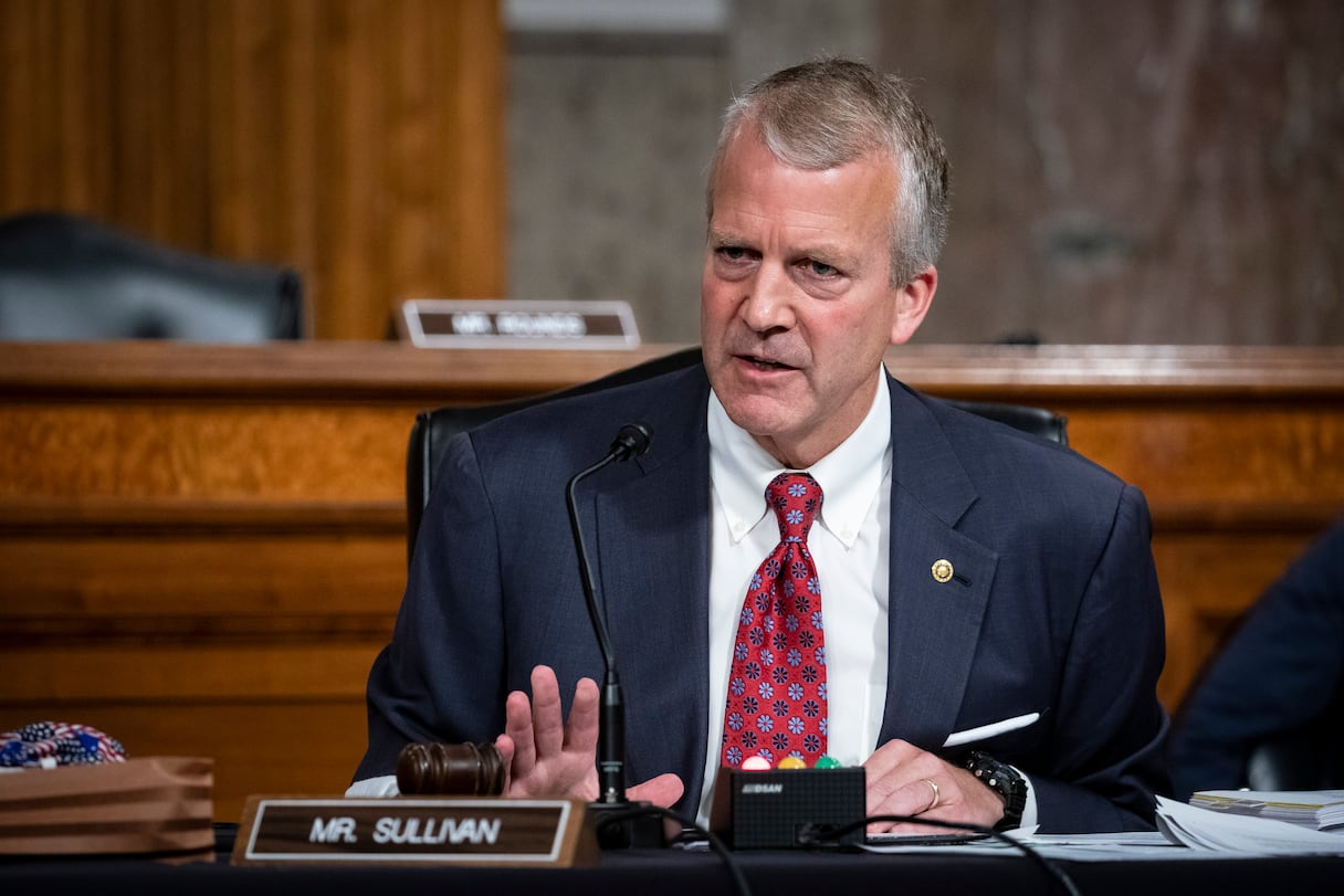 Le sénateur républicain américain, Dan Sullivan.