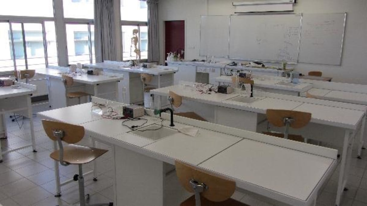 Les laboratoires des lycées font l'objet d'inspections.
