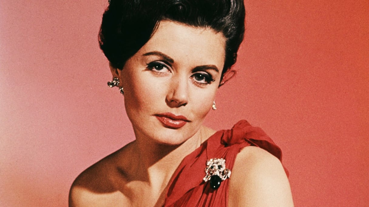 L'actrice britannique Eunice Gayson, en 1962. 
