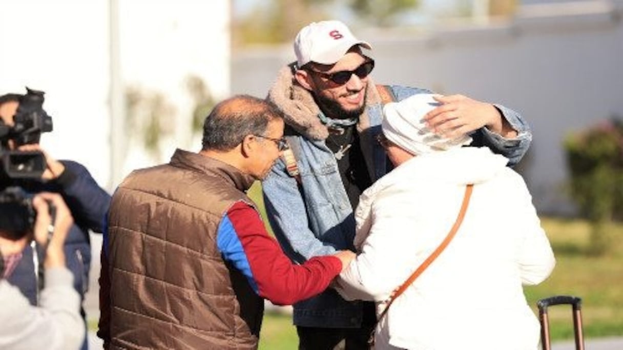 Les Marocains rapatriés de Chine heureux de retrouver leurs familles, à l’issue de 20 jours sous surveillance médicale.
