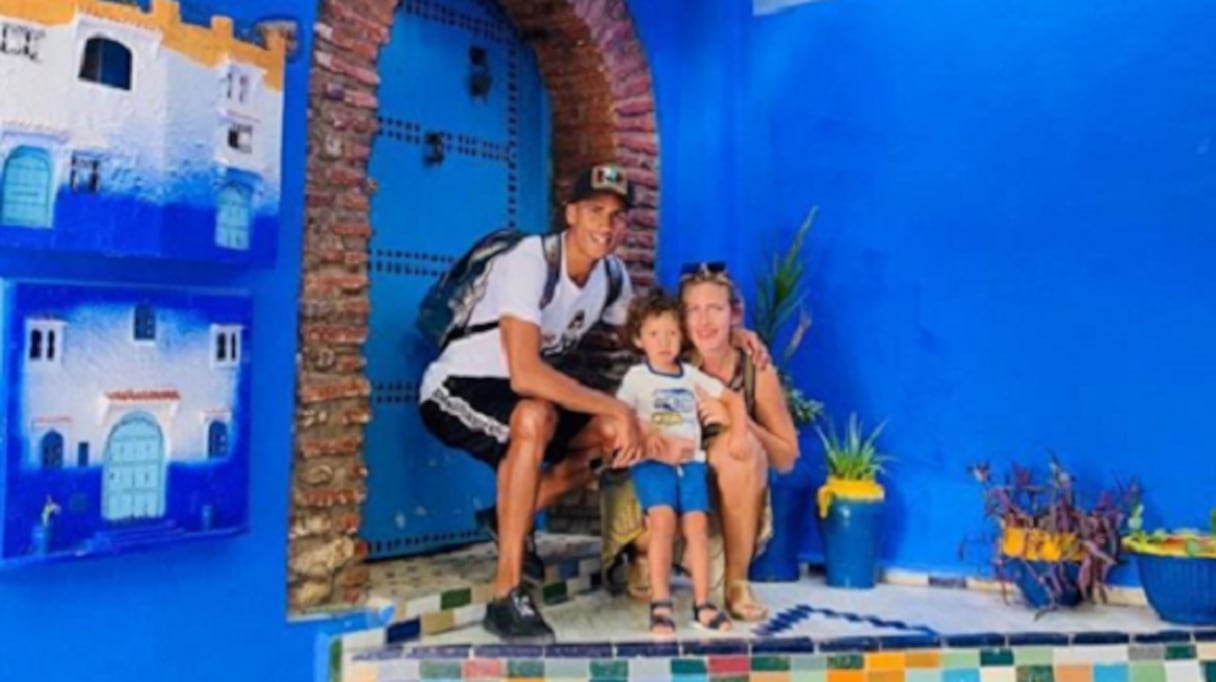 Le joueur Raphael Varane et sa petite famille
