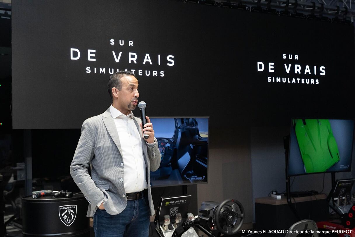 Peugeot a organisé, du 22 mars au 14 avril 2023 dans cinq villes du Maroc, la Peugeot E-Racing Cup, une compétition de simulation de course automobile.