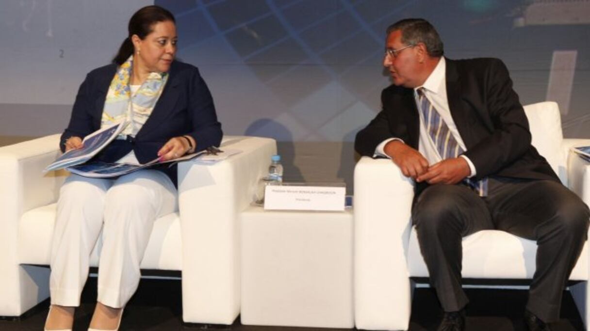 Miriem Bensalah et Salaheddine Kadmiri, présidente et vice-président de la CGEM, lors de la présentation, le 17 juin 2013, du rapport de la première année d'exercice à la tête de la Confédération des entreprises.
