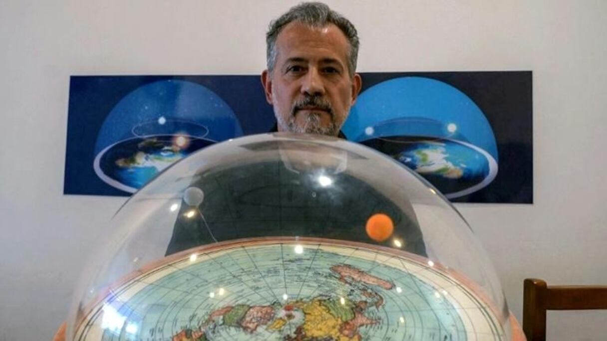 Anderson Neves, entrepreneur et adepte de la théorie de la Terre plate.
