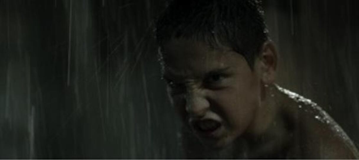 No one’s child, 1er film de Ničije Dete et Vuk Ršumović (Serbie). Un film mettant en scène un enfant sauvage élevé par les loups. Placé dans un orphelinat, l'enfant s'épanouit aux côtés du petit Zika. Jusqu'au jour où on l'envoie au front, en Bosnie.
