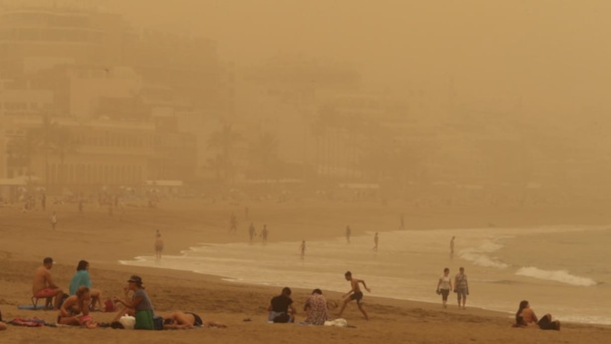 Les Îles Canaries ont été balayées par une forte tempête de sable.
