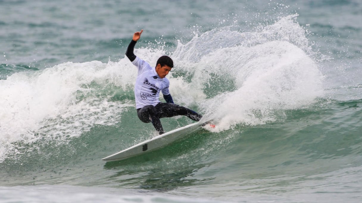 Boubker Bouaouda, champion du Maroc junior, est originaire de Dar Bouazza.
