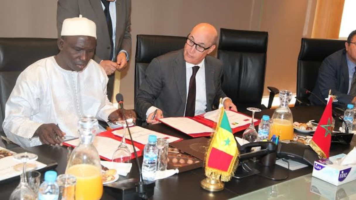 Le Directeur général de l’Office sénégalais de la Formation professionnelle, Sanoussi Diakite, et Larbi Bencheikh, Directeur général de l'OFPPT.
