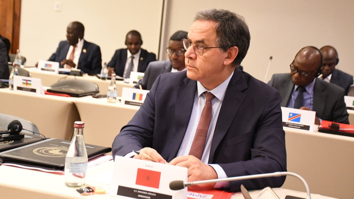 Ambassadeur représentant permanent du Royaume auprès de l’UA et la CEA-ONU, Mohamed Arrouchi assiste à une réunion du Parlement panafricain, le 19 décembre 2022, à Johannesburg.
