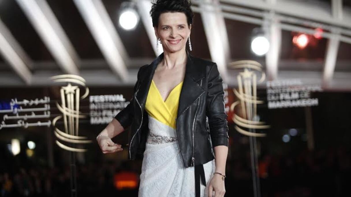 Le sourire angélique de Juliette Binoche.

