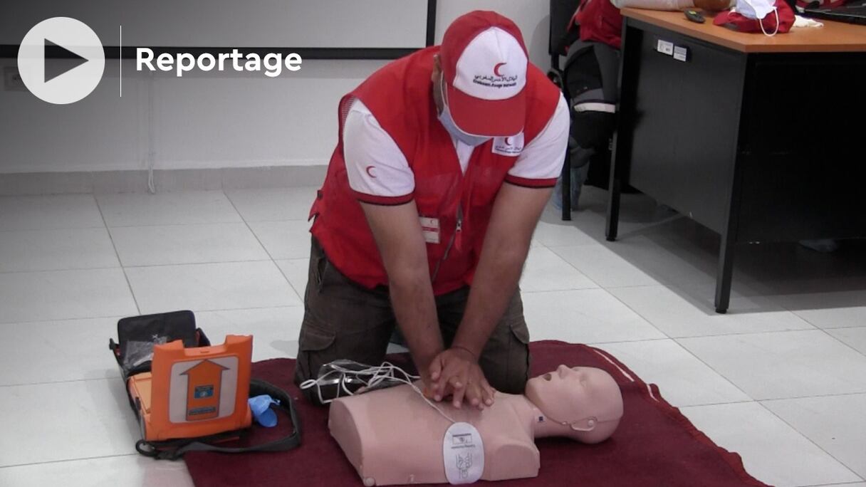 Le360 a assisté à une séance de formation de secourisme du Croissant rouge marocain de Marrakech.
