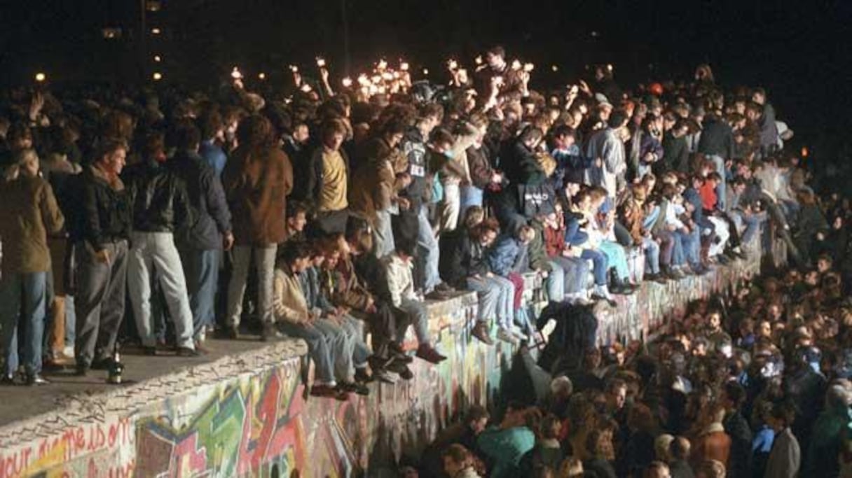 Erigé en 1961 par la République Démocratique d'Allemagne , le mur se déployait sur150 km. 
