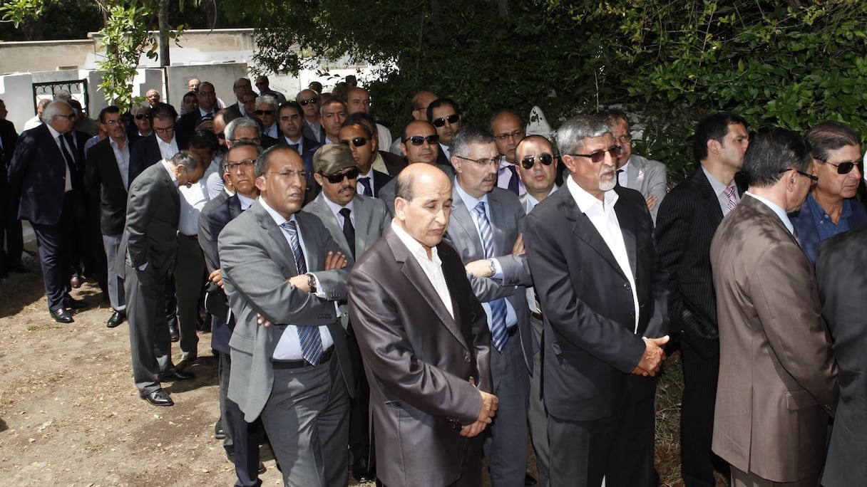 Il y avait foule, aujourd'hui, au cimetière des Chouhada de Casablanca, pour rendre hommage à l'homme d'exception qu'était Abdelaziz Alami. 
