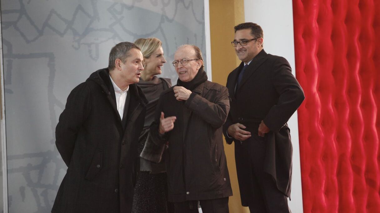 L'ambiance est à la complicité, avec un Noreddine Sail accueillant.