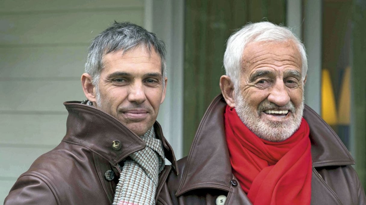 Paul Belmondo et son père Jean-Paul, le célèbre acteur français.
