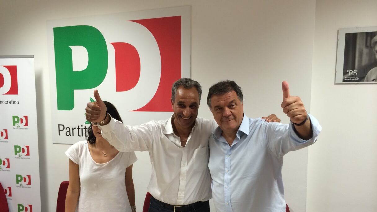 Abderrahim Atmoun et Pier Antonio Panzeri au QG du "Partito Democratico" à Milan.
