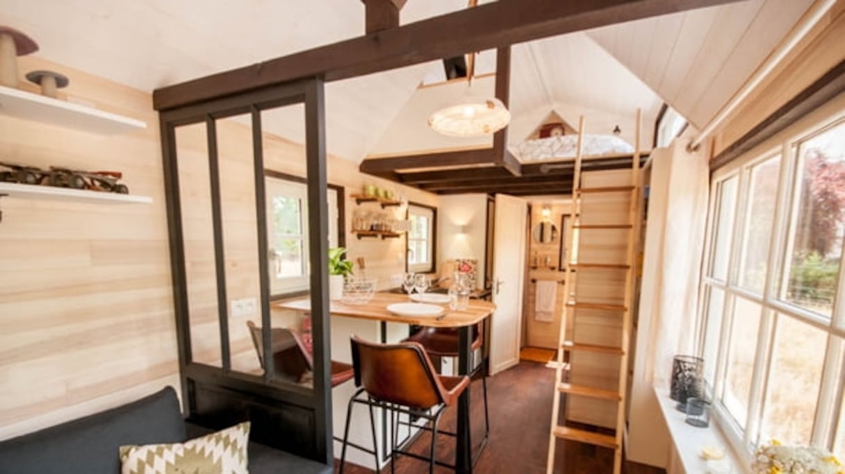 Une "Tiny House" se caractérise par sa petite surface et son intérieur respectueux de la planète. 

