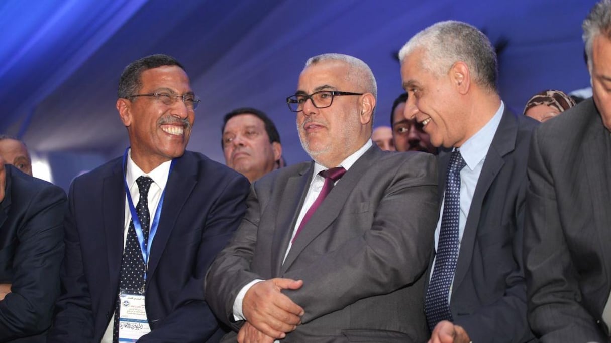 M. Moukharik, A. Benkirane et R.T. Alami tout sourire.
