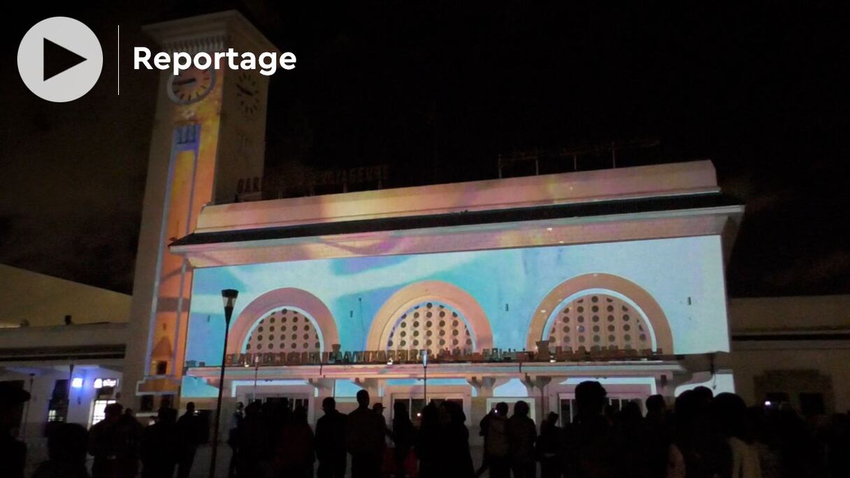 Le spectacle de théâtre et danse en 3D "Basma et Borqa" a été projeté sur la façade de la gare Casa-Voyageurs, le 27 novembre 2021, pour la clôture du FIAV.
