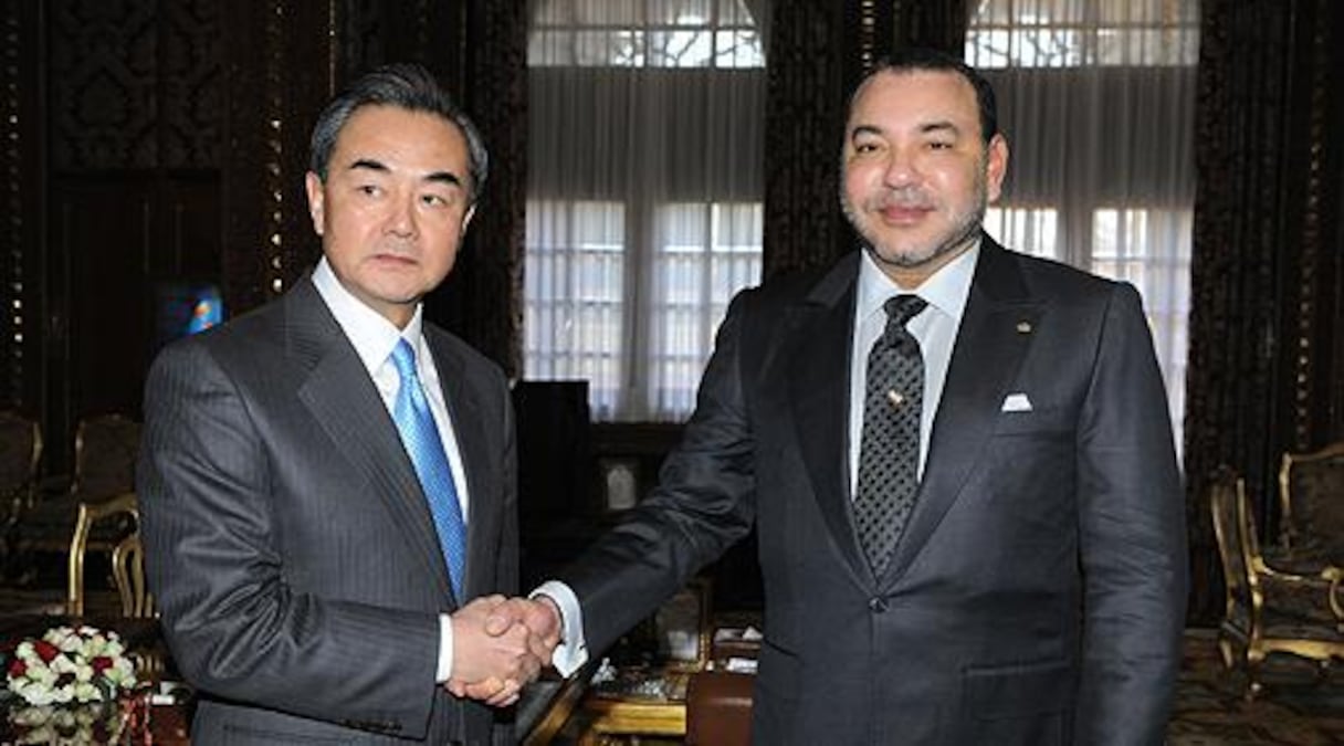 Le roi Mohammed VI et le ministre chinois des Affaires étrangères, Wang Yi
