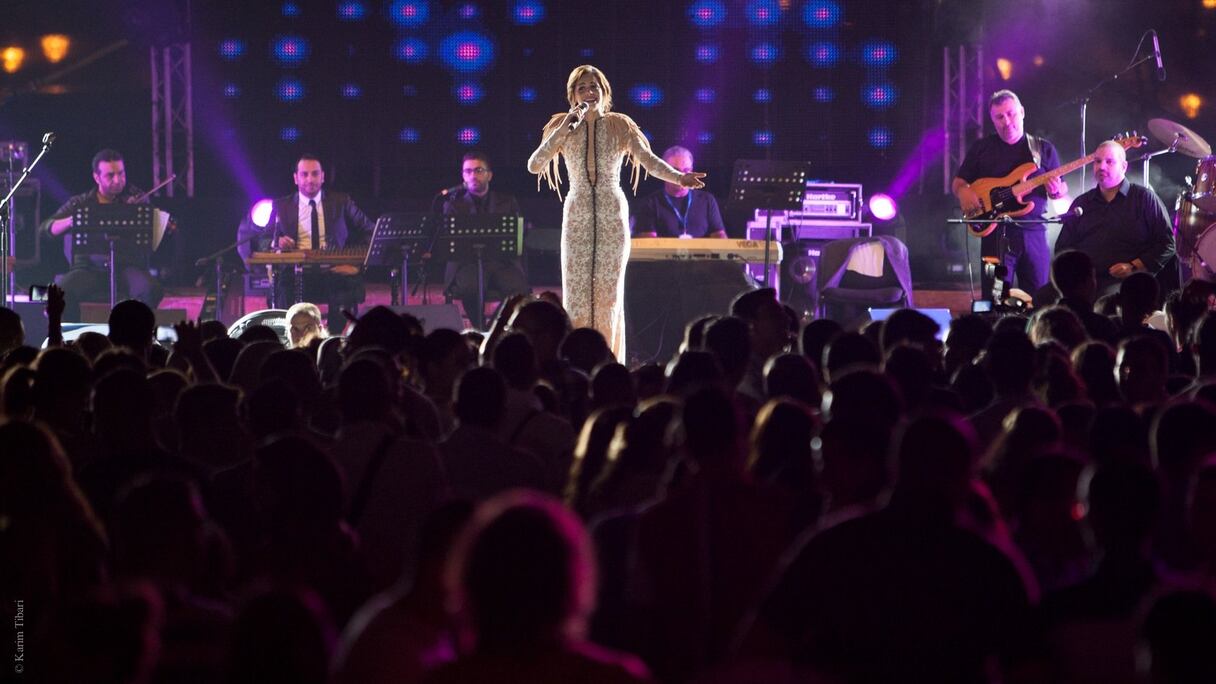 Le public est venu nombreux pour assister au concert de la star égyptienne, Amal Maher
