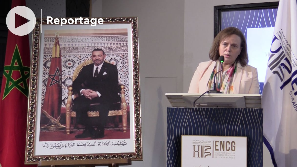 Allocution de Awatif Khyar, ministre de la Femme, de la Solidarité et de l’Insertion sociale, lors d'une cérémonie lui rendant hommage à l'ENCG de Casablanca, le 22 octobre 2021. 
